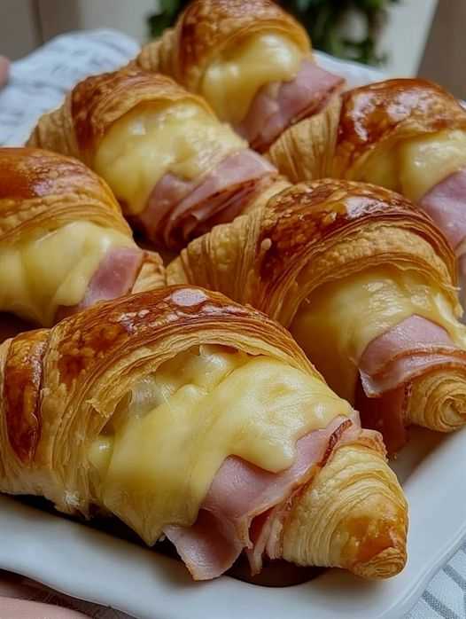 Ham and Cheese Croissants Ham and Cheese Croissants
