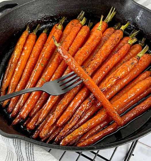 Buttery Brown Sugar Honey Roasted Carrot Buttery Brown Sugar Honey Roasted Carrot